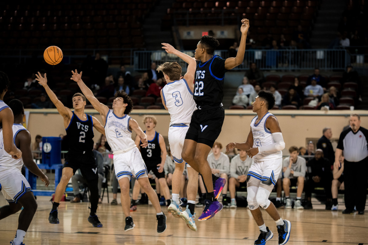 Victory Christian (Tulsa) v Mount St Mary-31